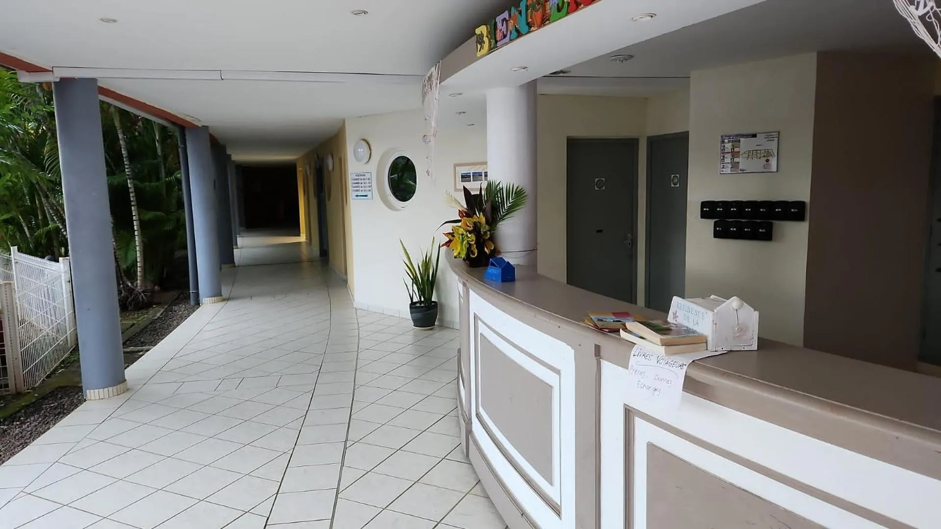Studio California A Tartane La Trinite Apartment